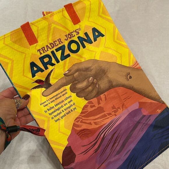 Trader Joe’s Plastic Reusable Shopping Tote Bag 6 Gallon Arizona Collectible - Picture 1 of 11